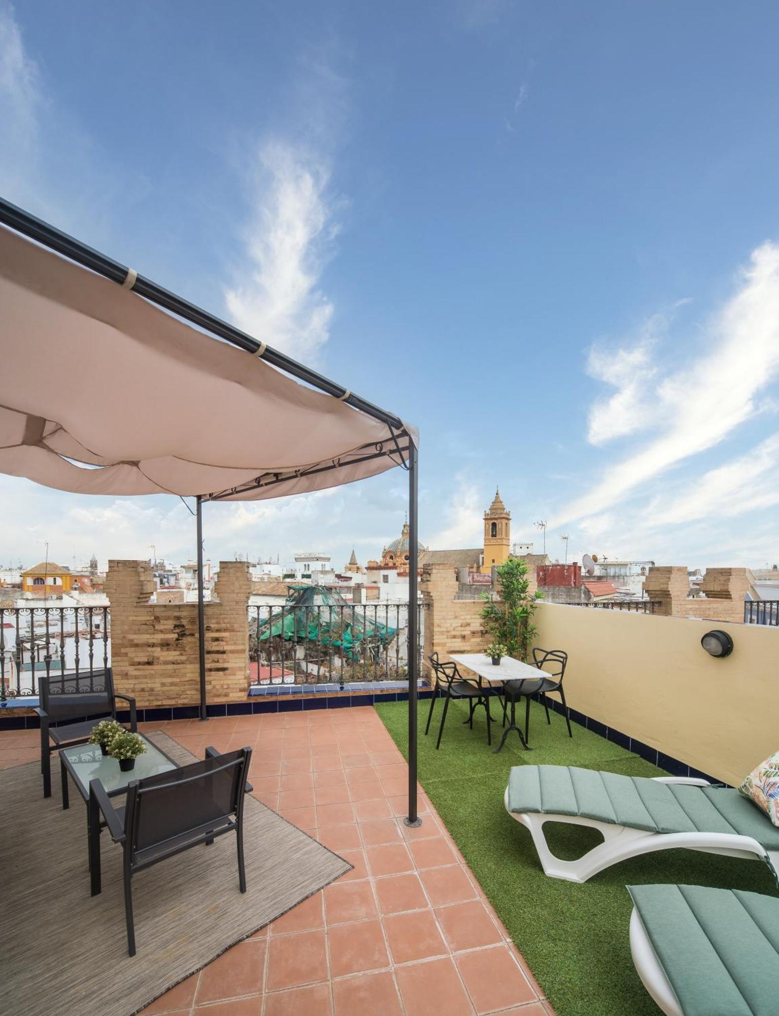 Exclusive Triplex With Private Terrace * Seville